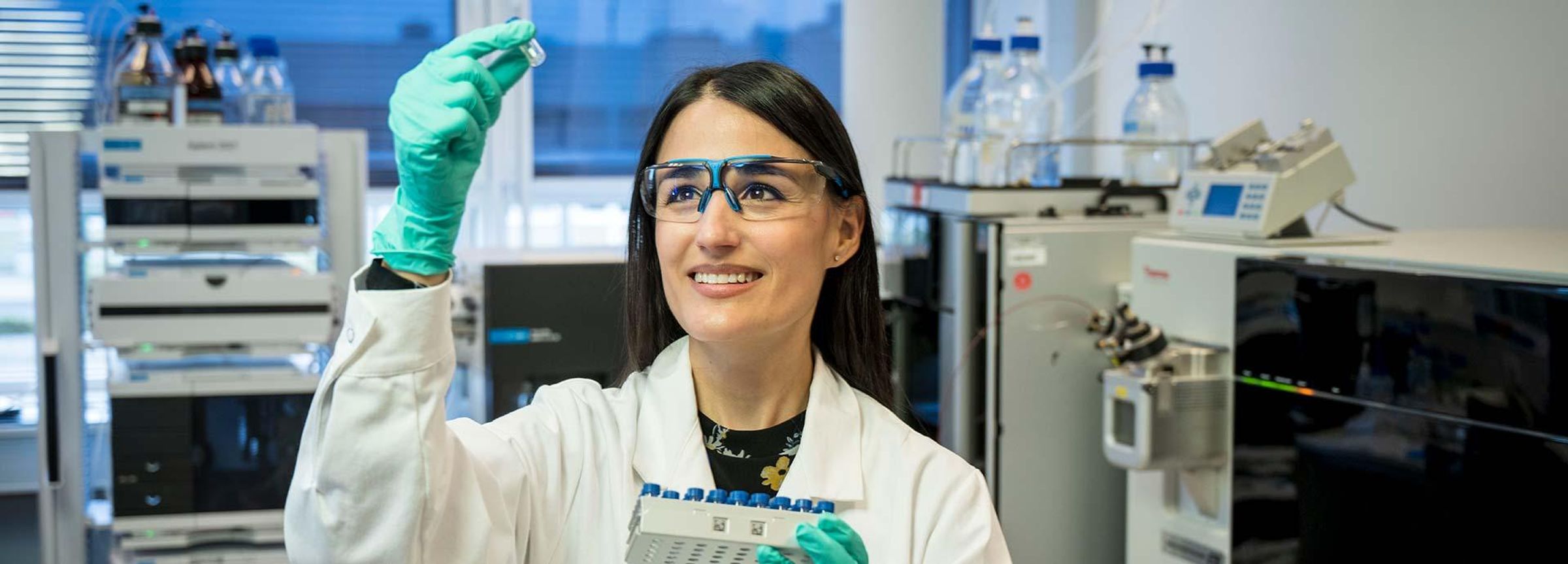 Soraya, tätig in der Forschung & Entwicklung am Sanofi BioCampus in Frankfurt